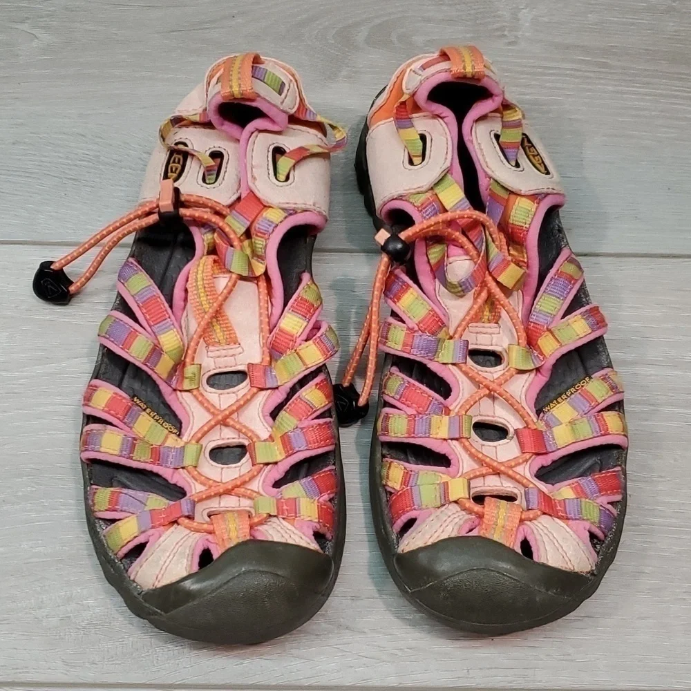 Keen Girls Kids Outdoor Newport Fisherman Sandals Outdoor shoes sz 4